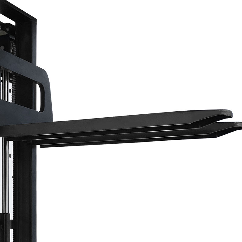 samohodny-shtabeler-sdk-1 Самоходный штабелер PROLIFT SDK 1545 - 5